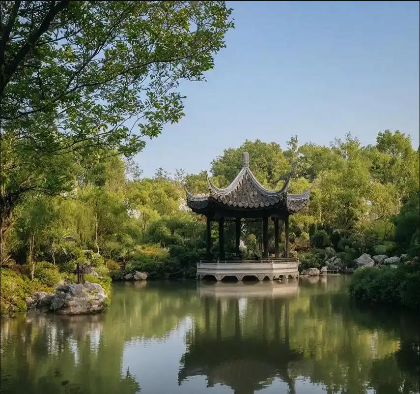 钦州钦北光线餐饮有限公司